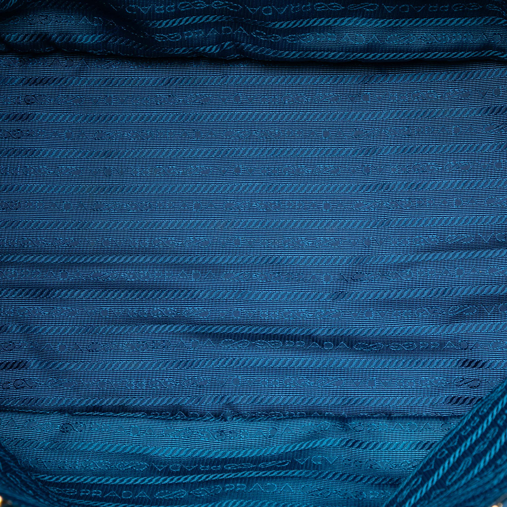 Pre-Loved Prada Vitello Daino Open Convertible Tote - Picture 4 of 6